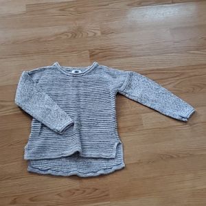 Girls gray sweater shirt
